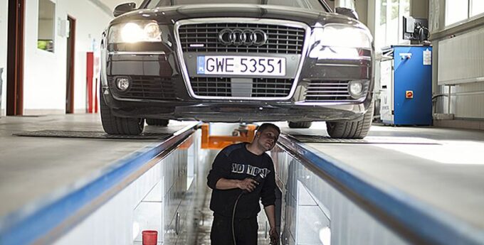 Właściciele Stacji Kontroli Pojazdów postanowili protestować. Domagają się podwyżek wynagrodzeń