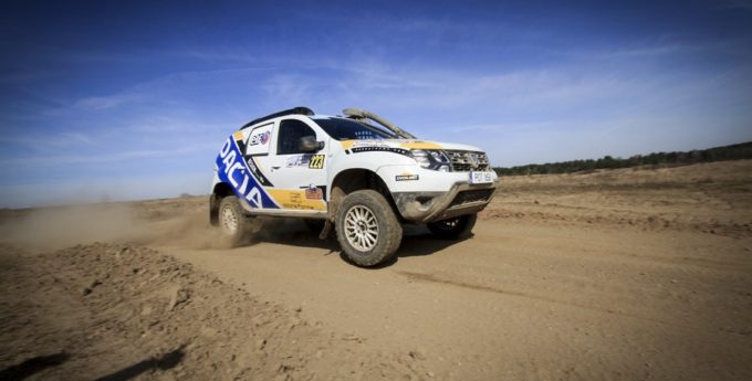 Dacia Duster Elf Cup: Prolog na poligonie dla Sznajdera i Mroczka