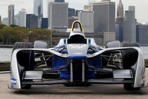 Porsche samodzielnie stworzy komponenty do Formuły E