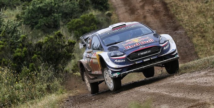 Rajd Sardynii: Ogier narzuca wybitne tempo. Ford znów na szczycie