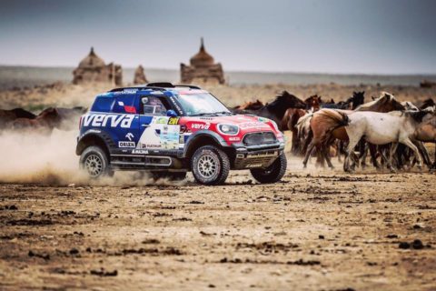 Rajd Kazachstanu: Kuba Przygoński wygrywa kolejny etap. Jutro wielka batalia