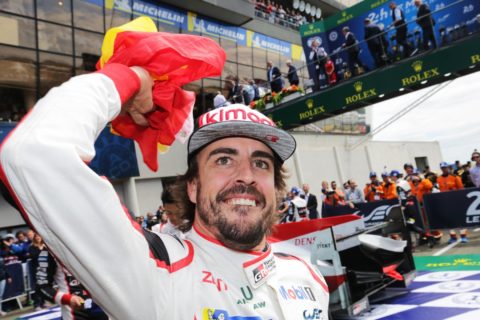 Fernando Alonso chce być kompletnym kierowcą, dlatego nie skupia się tylko na F1