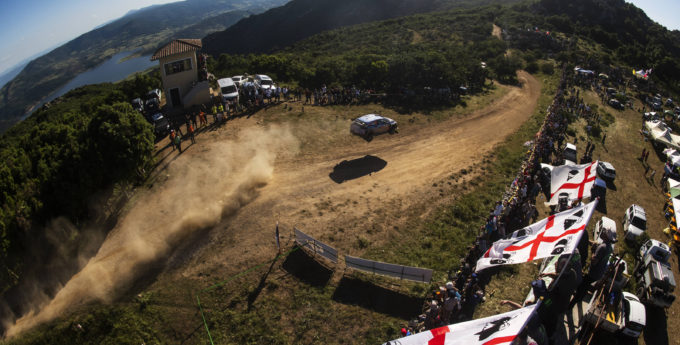 WRC, Rajd Sardynii: Na czele coraz ciaśniej. Przewaga Ogiera dalej topnieje