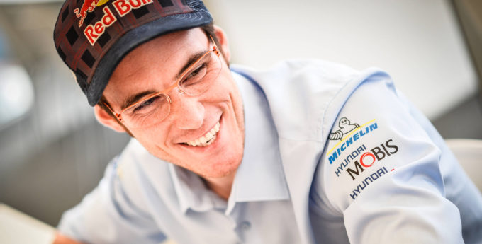 WRC: Thierry Neuville wyjawił, gdzie zyskał przewagę na Power Stage Rajdu Sardynii