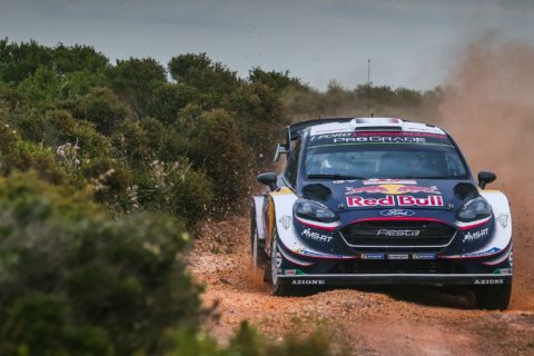 Rajd Sardynii: Koszmarne warunki wywracają tabelę. Ogier nowym liderem!