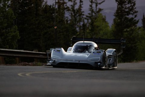 Pikes Peak 2018: Dumas jest pod wrażeniem potęgi Volkswagena I.D. R