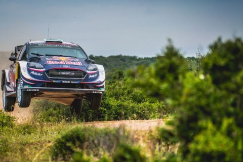 Rajd Sardynii: Ogier pierwszym liderem imprezy. Neuville przegrywa na szczycie