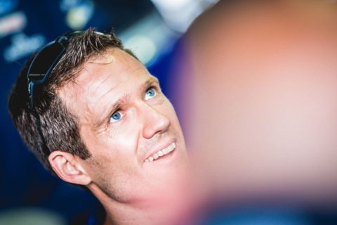 Rajd Sardynii: Ogier powiększa prowadzenie. Czy w niedzielę zrówna się z Loebem?