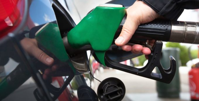 stacja benzynowa benzyna diesel paliwo