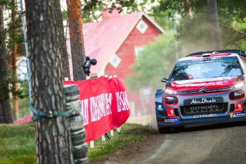 Rajd Finlandii: Lider odpuścił po błędzie wicelidera