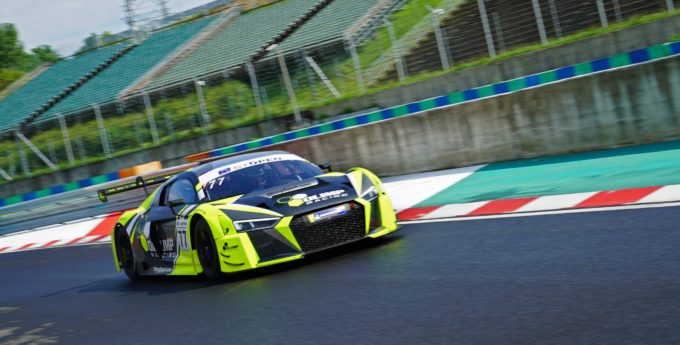 Wymagający debiut Olimp Racing w International GT Open
