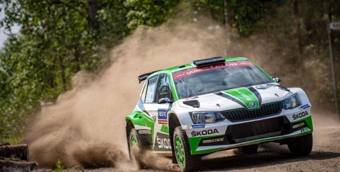 Rajd Finlandii: Rovanpera odjechał rywalom, Pieniążek w top 10