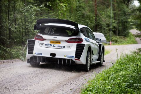 WRC: M-Sport Ford sfilmowany na tajnych testach w Finlandii. Podąża aerodynamiczną ścieżką Hyundaia i Toyoty?