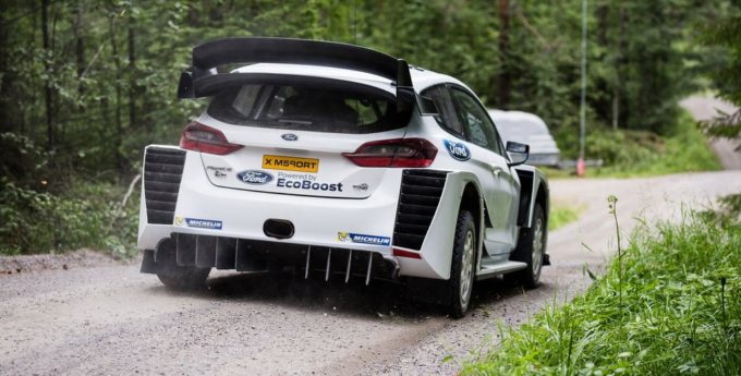 WRC: M-Sport Ford sfilmowany na tajnych testach w Finlandii. Podąża aerodynamiczną ścieżką Hyundaia i Toyoty?