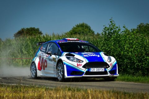 Griazin jedzie bezbłędnie, polscy kierowcy są tłem dla Rosjanina