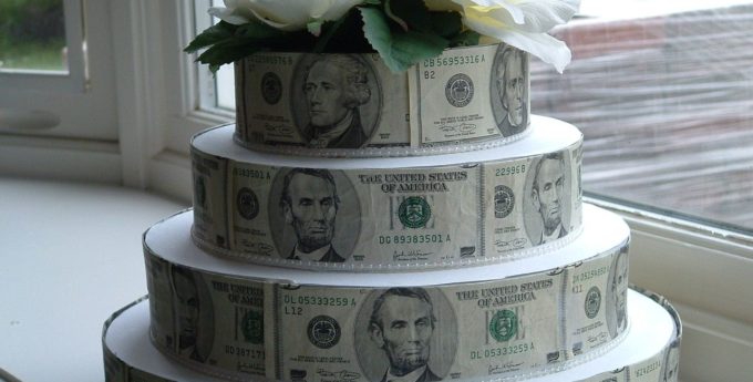 F1: Tort jak zwykle smakowity, największy kawałek znów dla Ferrari