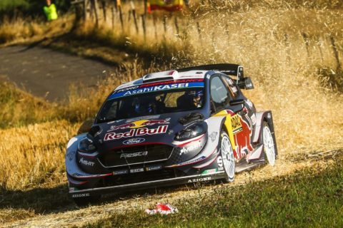 Rajd Niemiec: Ogier wskakuje na prowadzenie w rajdzie o poranku
