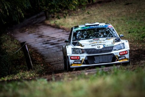 Rajd Barum: Kolejny nowy zwycięzca oesu. Trwa pogoń Kopeckiego i Sordo
