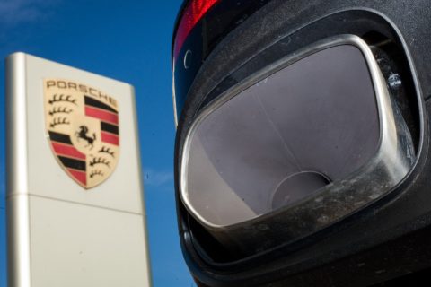 Szwajcaria kolejnym krajem, który wziął się za silniki Diesla. Cios dla Porsche i Mercedesa
