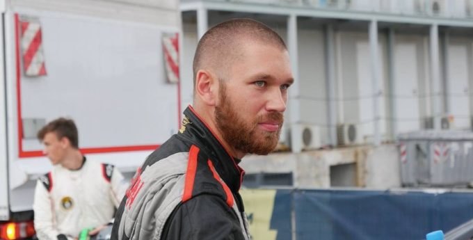 Audi R8 Cup: Heidorn wyznacza tempo w Zielonym Piekle