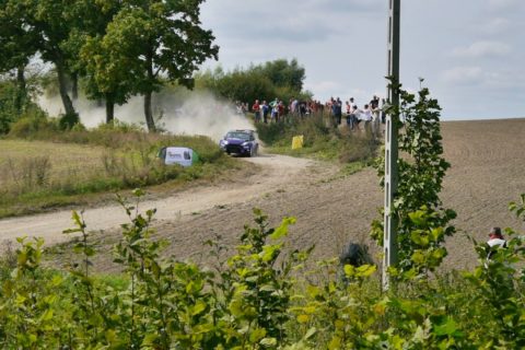 Rajd Warmińskie Szutry: Treningowa wygrana Kasperczyka. Marczyk może żałować szykany