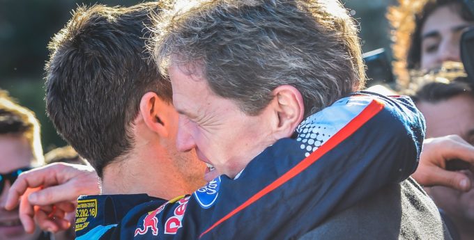 WRC: Malcolm Wilson dziękuje Ogierowi. Mistrzowie świata hołdują M-Sportowi