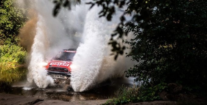 Baja Poland: Polscy kierowcy pojedynkują się między sobą na sekundy