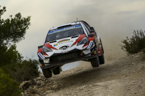 Rajd Katalonii: Tanak we własnej lidze w deszczowej Hiszpanii