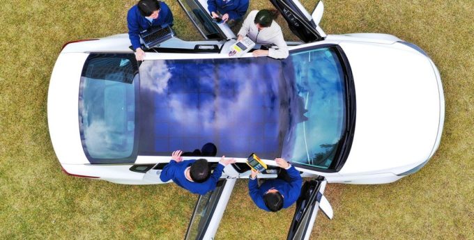 Hyundai i Kia testują „solarne dachy”