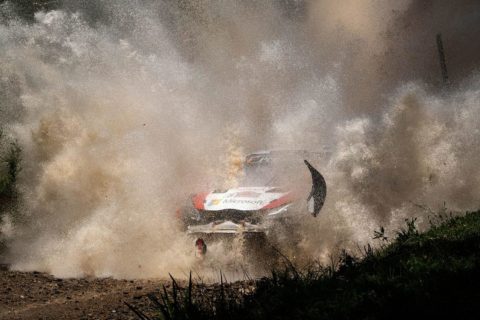 Rajd Australii: Gang Toyoty atakuje. Dobre wieści dla Pieniążka