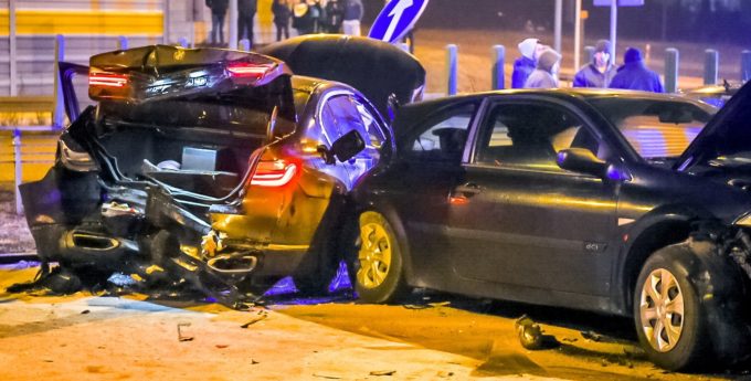 Naprawiono BMW, w których wypadek miał Andrzej Duda i Antoni Macierewicz. Kwota zwala z nóg