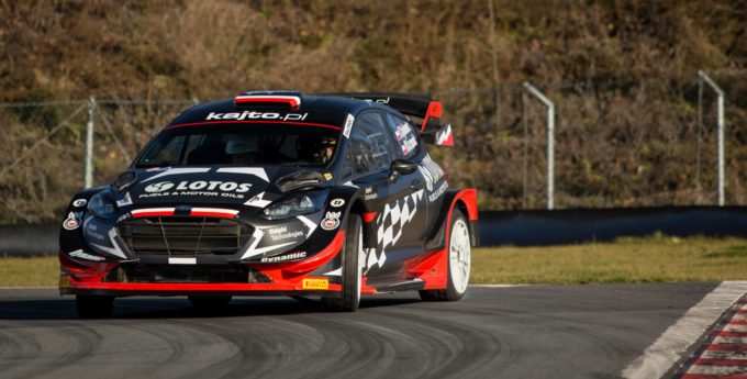 Rajd Barbórka: Kajetanowicz kontratakuje