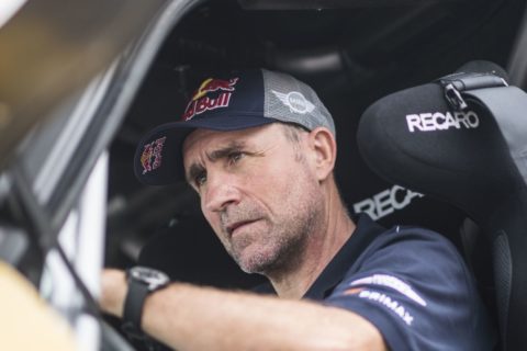Rajd Dakar 2019: Peterhansel popełnił błąd nowicjusza. Co do tego doprowadziło?