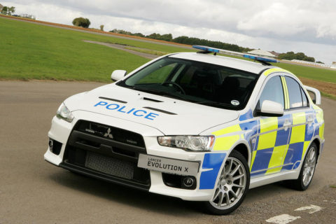 30 najbardziej egzotycznych samochodów policyjnych na świecie
