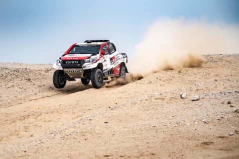 Rajd Kataru: Najdłuższy etap dla Nassera. Przygoński w top 3