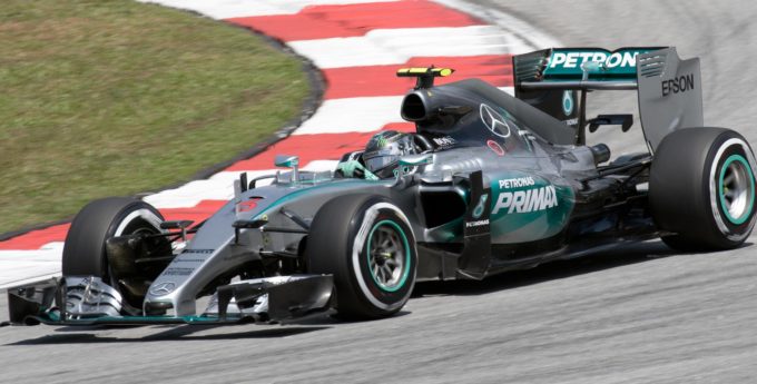 Gwiazda F1 uważa, że seria musi wkrótce stać się elektryczna