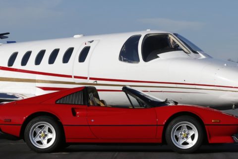 Poradnik: Jak (nie) sprzedawać Ferrari na internetowej aukcji