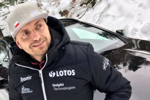 Kajetan Kajetanowicz dołączył do grona 40-latków. Urodziny w Polo R5