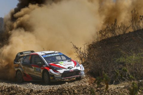 Rajd Meksyku: Evans czuje na plecach oddech Tanaka. Makinen zabezpiecza punkty