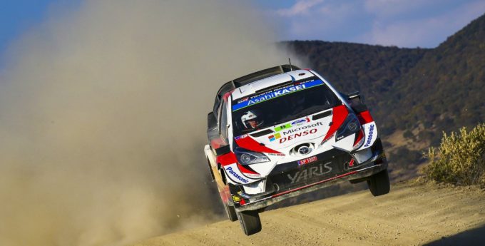 Rajd Meksyku: Tanak już przed Evansem. Ogier cały czas kontroluje sytuację