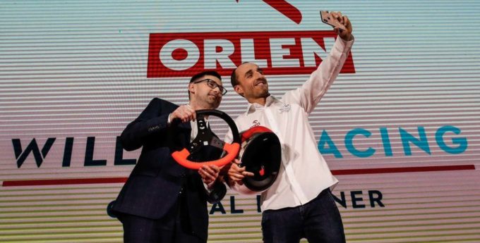 Prezes Orlenu skomentował krytykę pod adresem Roberta Kubicy