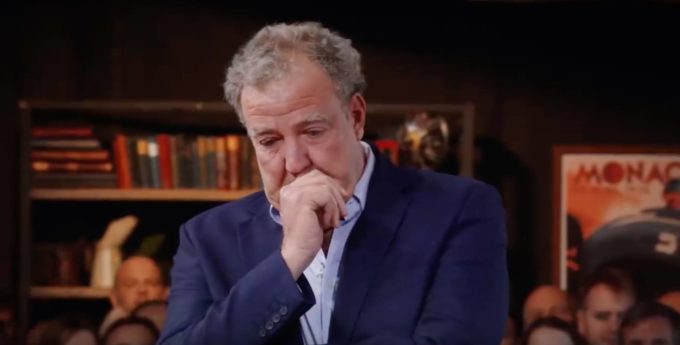 Widok płaczącego Jeremy’ego Clarksona poruszył widzów. Koniec epoki, jaką znaliśmy