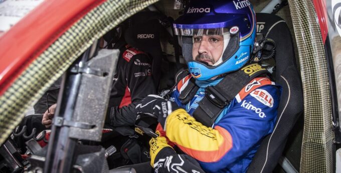 Toyota potwierdziła oficjalnie. Fernando Alonso przygotowuje się na Rajd Dakar 2020!