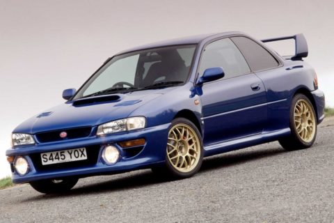 Dlaczego Subaru Impreza STi 22B potrafi kosztować ponad pół miliona złotych?