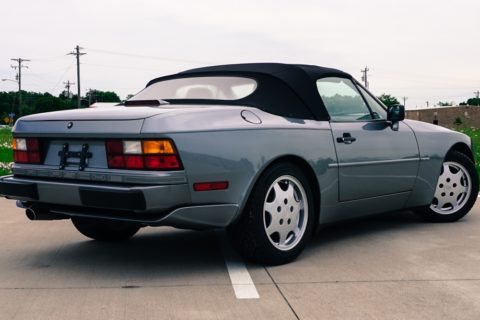 Okazja roku? Porsche 944 S2 Cabriolet z przebiegiem 25 tys. km za 50 000 zł