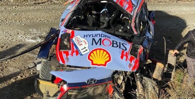 Rajd Chile: Tanak po pętli trzyma dystans. Mocny dzwon Neuville’a