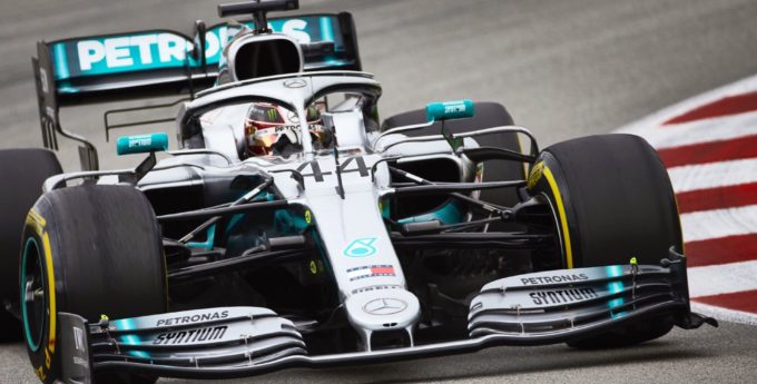 F1, GP Hiszpanii: 76 zwycięstwo Hamiltona w karierze i piąty dublet Mercedesa