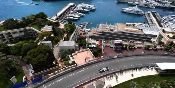 F1: Robert Kubica wyjaśnił, dlaczego jazda w Monako będzie trudniejsza niż kiedykolwiek
