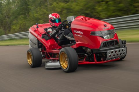 Kosiarka Honda „Mean Mower V2” jest szybsza od Audi R8 czy Ferrari Portofino