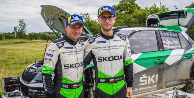 Marczyk jedzie „jak u siebie”. Pierwszy dzień na Litwie dla załogi Skoda Polska Motorsport